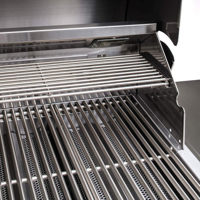 Blaze Grill Package - Premium LTE Marine Grade 32-Inch 4-Burner Built-In Liquid Propane Grill, Side Burner and Beverage Center